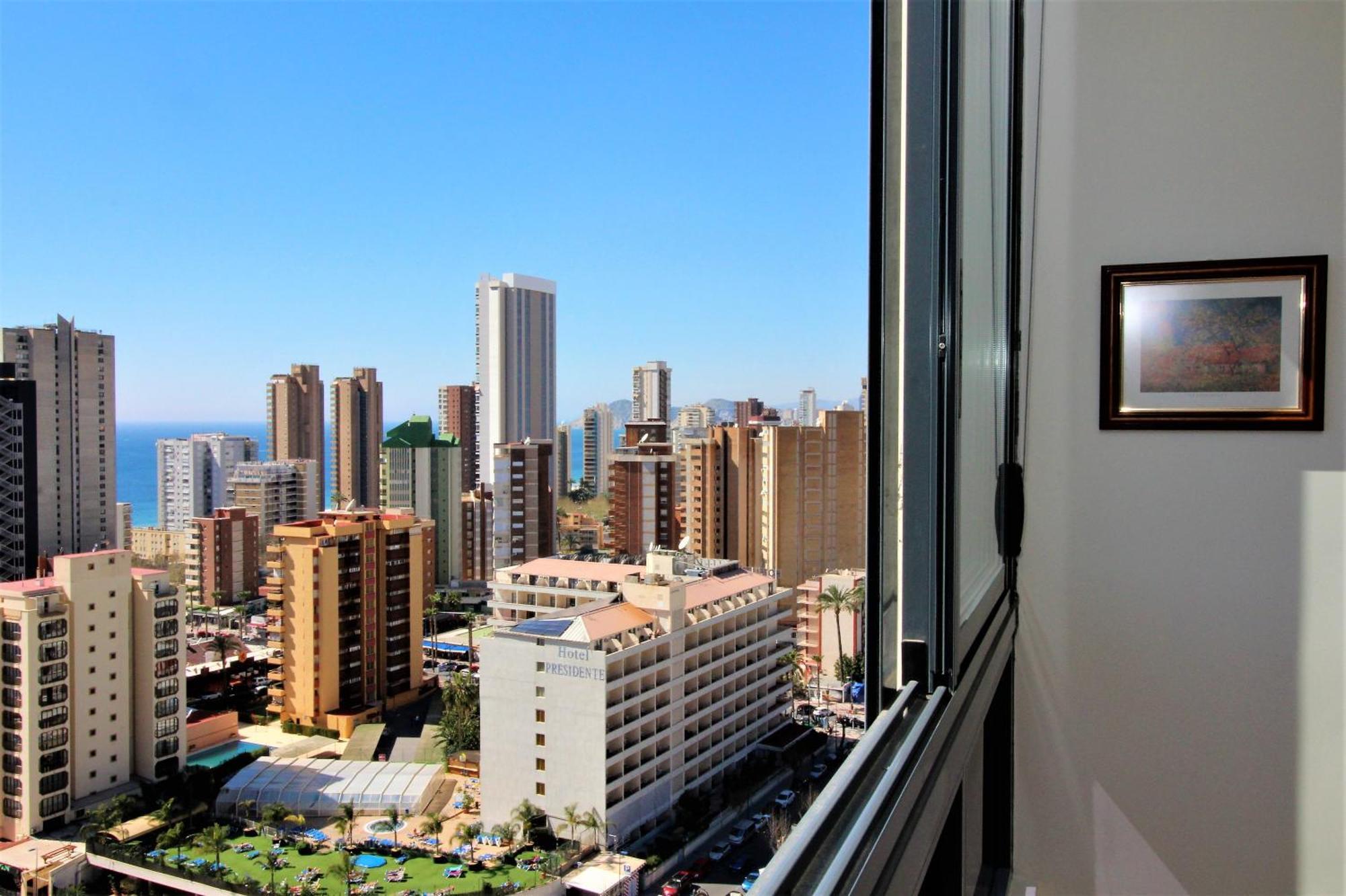 Gemelos 26 16-a Levante Apartament